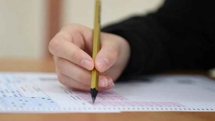 Artık sadece KPSS yetmeyecek! TBMM'de kabul edildi