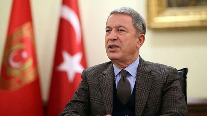 Bakan Akar deprem bölgesinden acı haberi duyurdu