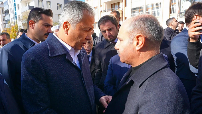 Bakan Yardımcısı Aktaş'ın annesi son yolculuğuna uğurlandı