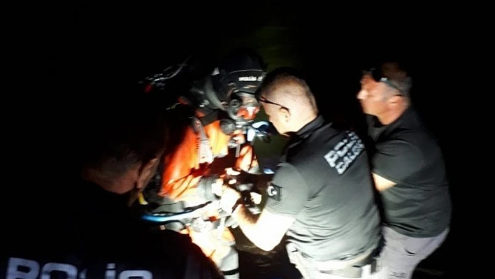 Balık tutmak isterken gölette boğuldu