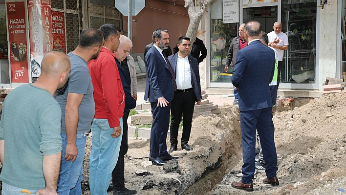 Başkan Şerifoğulları, altyapı çalışmalarını yerinde inceledi