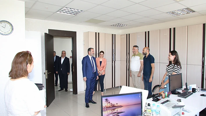 Başkan Şerifoğulları, personelle bayramlaştı