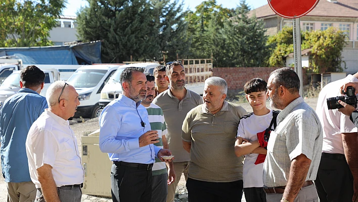Başkan Şerifoğulları, vatandaşlarla bir araya gelmeye devam ediyor