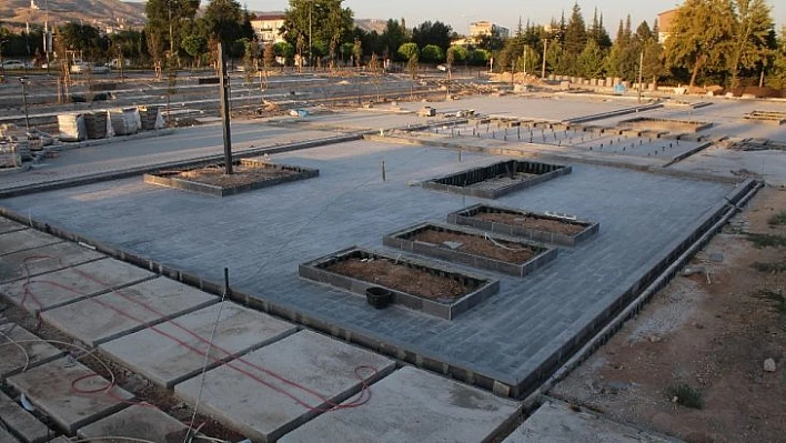 Bombalı saldırıda yıkılan emniyetin yerinin 'Millet Bahçesi'ne dönüşümü sürüyor