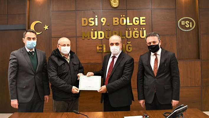 Depremde görev yapan personele teşekkür belgesi verildi