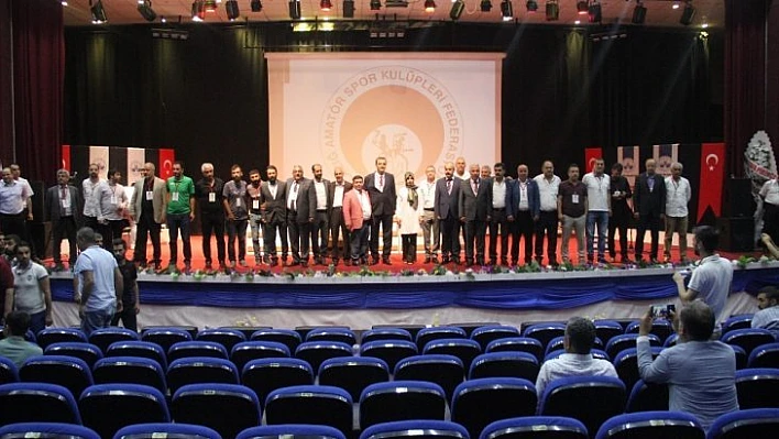 Elazığ ASKF'de başkan Mustafa Gür oldu