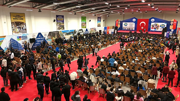 Elazığ Belediyesi'nin düzenlediği 'Gri Koç' semineri yoğun ilgi gördü