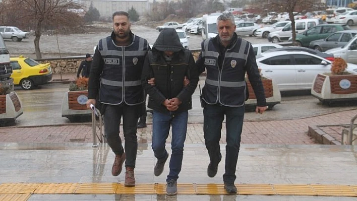 Elazığ'da bir kişiyi iş yerinde vuran şüpheli yakalandı