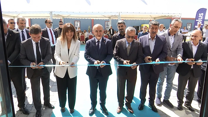 Elazığ'da yeni bir çağrı merkezinin açılışı yapıldı