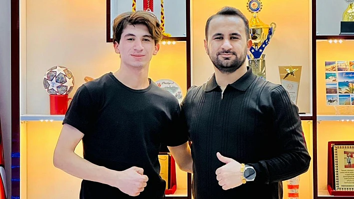 Elazığ'dan 3 sporcu, Dünya Elektronik Dart Şampiyonası yolunda