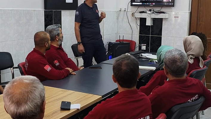 Elazığ İtfaiyesi'nden HARKUT'a yönelik yangın eğitimi