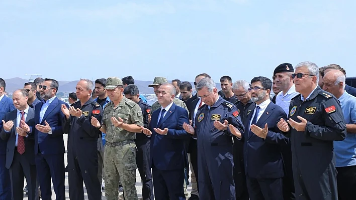Elazığ semalarında tarihi an: Akıncı TİHA ilk uçuşunu gerçekleştirdi!