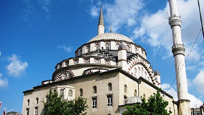 Elazığ'da bayram namazı saat kaçta kılınacak?