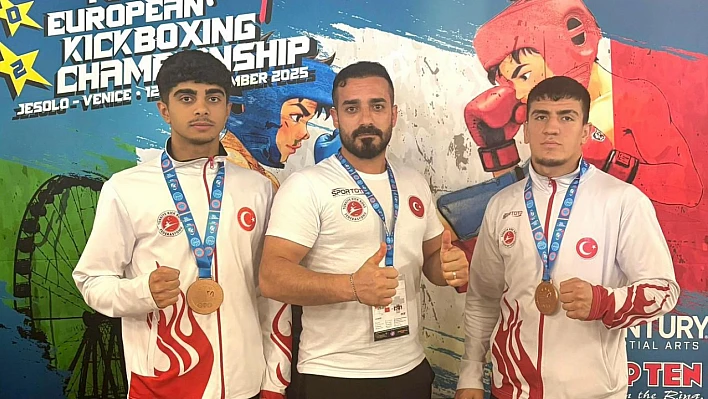 Elazığlı genç sporcular Avrupa'dan bronz madalya ile döndü