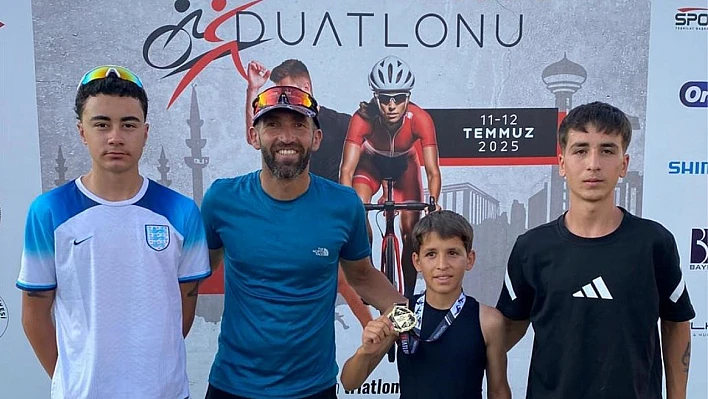 Elazığlı sporculardan Türkiye Şampiyonası'nda çifte şampiyonluk