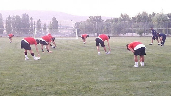 Elazığspor'da yeni sezon hazırlıkları sürüyor