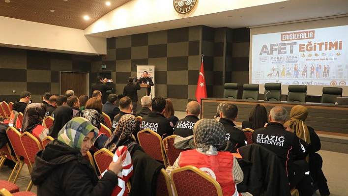 Erişilebilir afet eğitimi projesinin söyleşi ve sertifika programı yapıldı