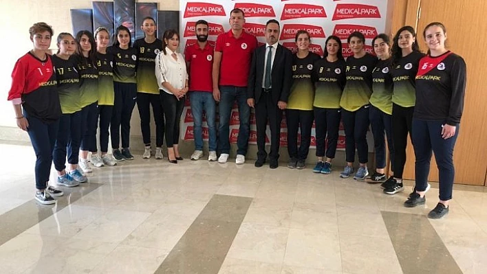ESYSK ile Medical Park Hastanesi arasında sağlık sponsorluğu protokolü