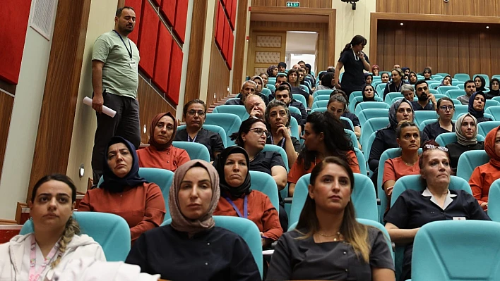 Fırat Üniversitesi Hastanesinde kuduz hastalığına dikkat çekildi