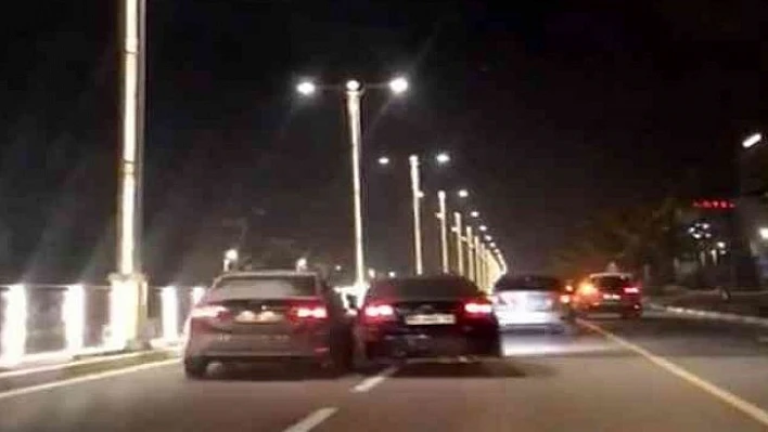 Hatalı sollama kazaya neden oldu