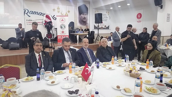 İdareci Bürokratlar Birliği Derneği'nden iftar programı