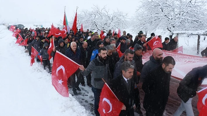 Kahraman Şehit Polis kabri başında anıldı