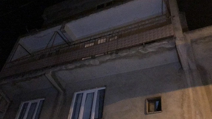 Bursa'da korkunç olay eşini 9 yerinden bıçakladı
