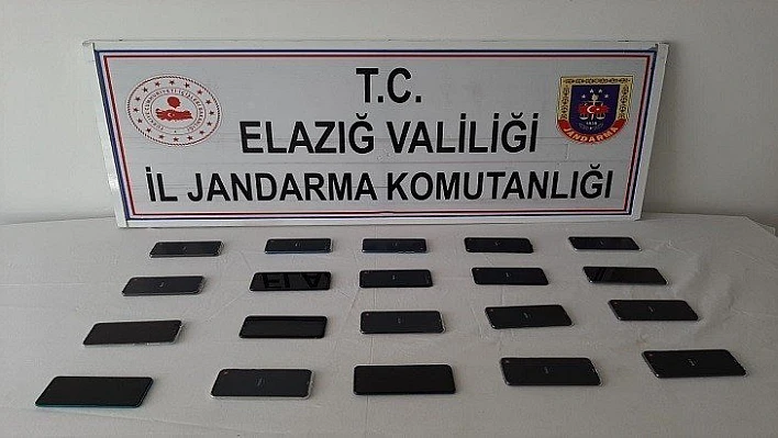 MEI numarası klonlanmış 20 kaçak cep telefonu ele geçirildi