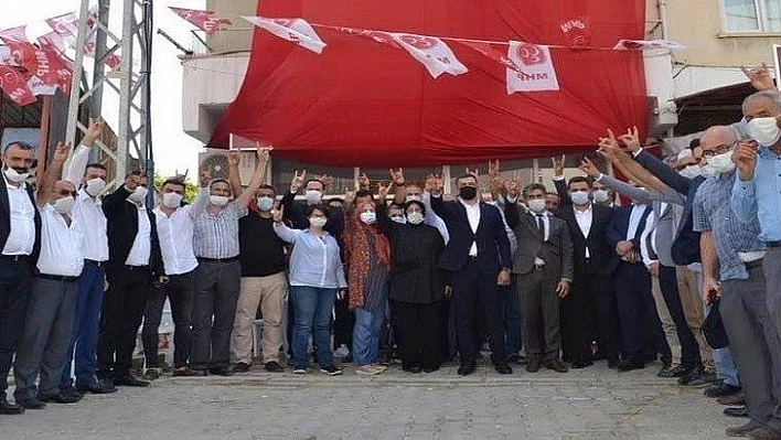 MHP İlçe Kongreleri Yapıldı