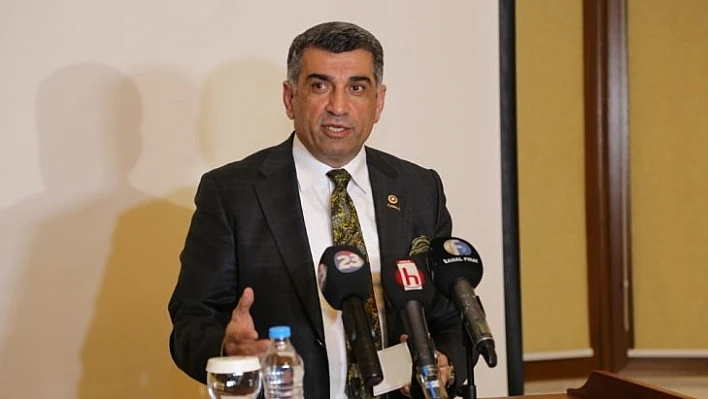 Milletvekili Erol, depremle ilgili önergeyi meclise sundu