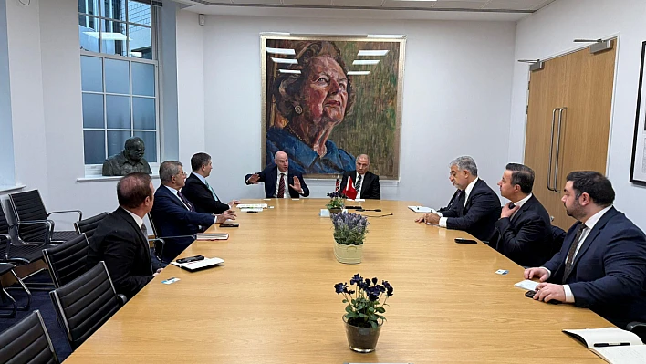 MKYK Üyesi Serdar'dan Londra'da kritik temaslar