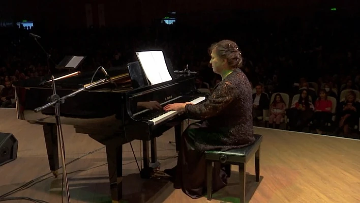 Piyano konserine yoğun ilgi 
