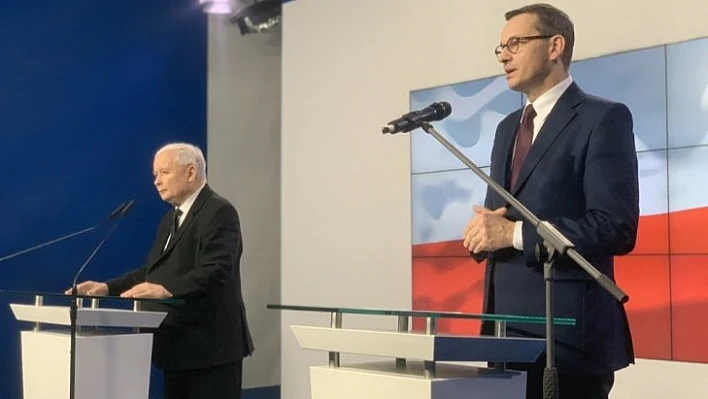 Polonya'da yeni kabine açıklandı, başbakan değişmedi