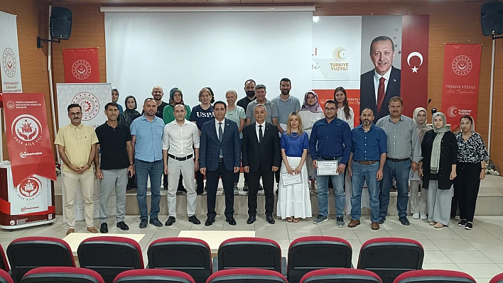 Psikososyal destek personeline sertifika töreni düzenlendi