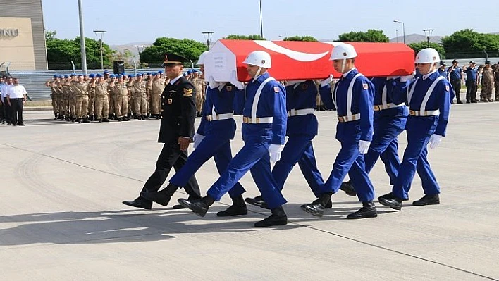 Şehit Uzman Onbaşı Memleketine Uğurlandı