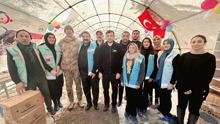 Selçuk Bayraktar'dan Elazığ Belediyesi Psikososyal Destek Çadırına ziyaret