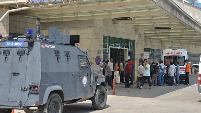 Siirt'te kontrolden çıkan araç şarampole yuvarlandı: 1 yaralı