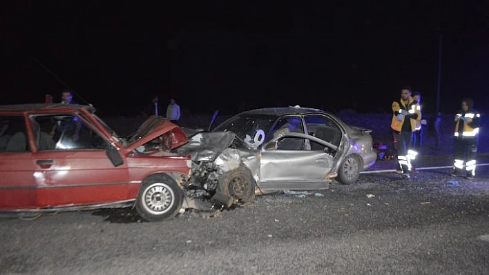 Tavşanlı'da trafik kazası: 1 ölü, 3 yaralı