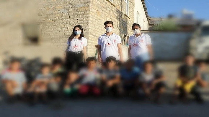 Tuhafiyeciler Odasından Anlamlı Yardım