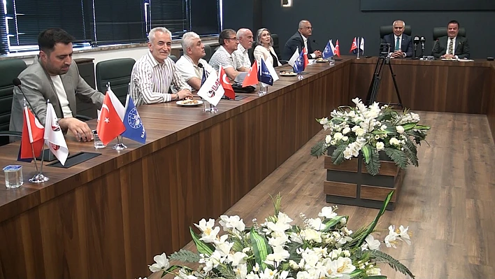 Türkiye Kent Konseyleri Birliği yönetim kurulu üyeleri Elazığ'a geldi