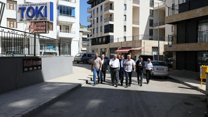 Vali Toraman, yapımı süren konutlarda incelemelerde bulundu