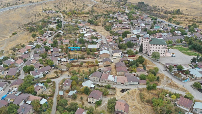 YENİ MAHALLE VE ZAFRAN MAHALLESİ'NDE YILLARDIR DEVAM EDEN SORUNU, BAŞKAN ŞERİFOĞULLARI ÇÖZÜME KAVUŞTURDU