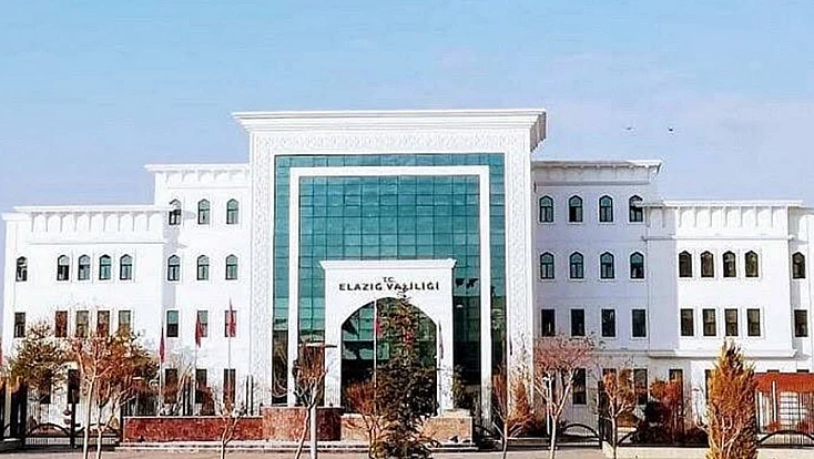 Elazığ Valiliği’nden deprem açıklaması