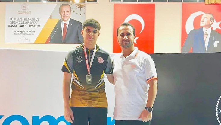 Elazığlı sporculardan Türkiye Dart Şampiyonası’nda 4 madalya