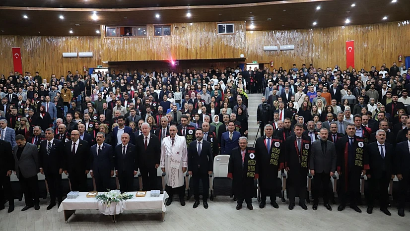 Fırat Üniversitesi 2025-2026 akademik yılı açılış töreni yapıldı