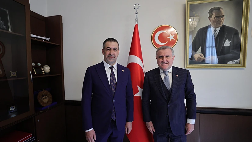 Işıkver, Bakan Bak ve Uraloğlu ile görüşerek her iki bakanlıktan taleplerde bulundu