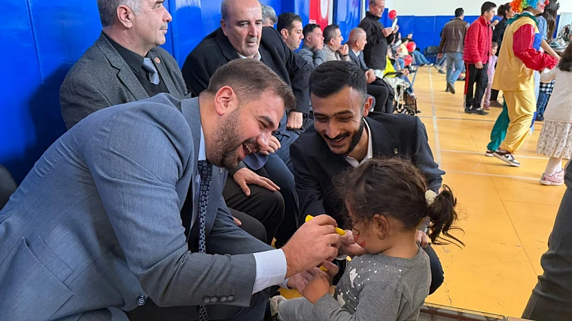 AK Parti Gençlik Kollarından 'Aramızdaki Engelleri Kaldırıyoruz' etkinliği