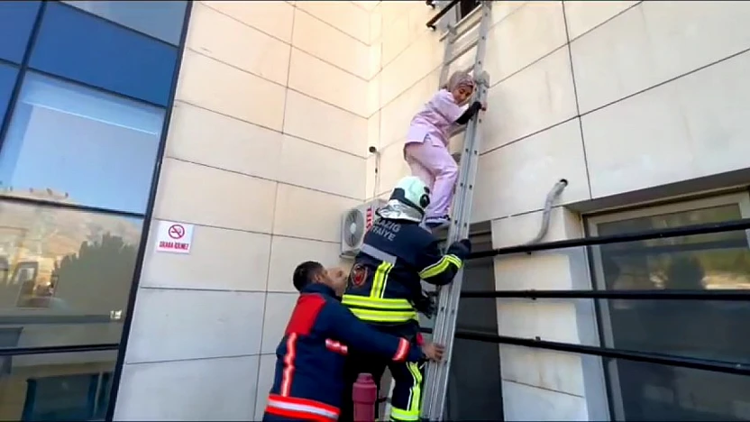 Arıcak İlçe Devlet Hastanesi'nde yangın ve tahliye tatbikatı