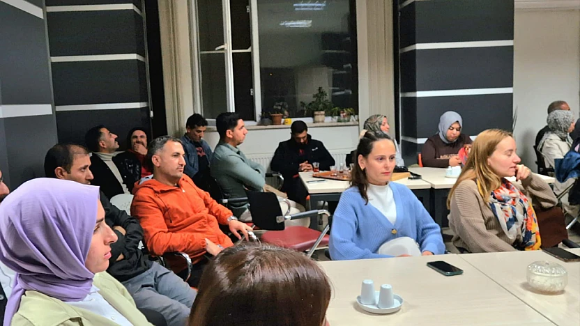 Arıcak'ta öğretmenler etkinlikte buluştu