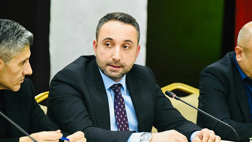 Arpa: Siyaset kazanılır, kaybedilir ama itibar bir kere giderse, zor geri gelir